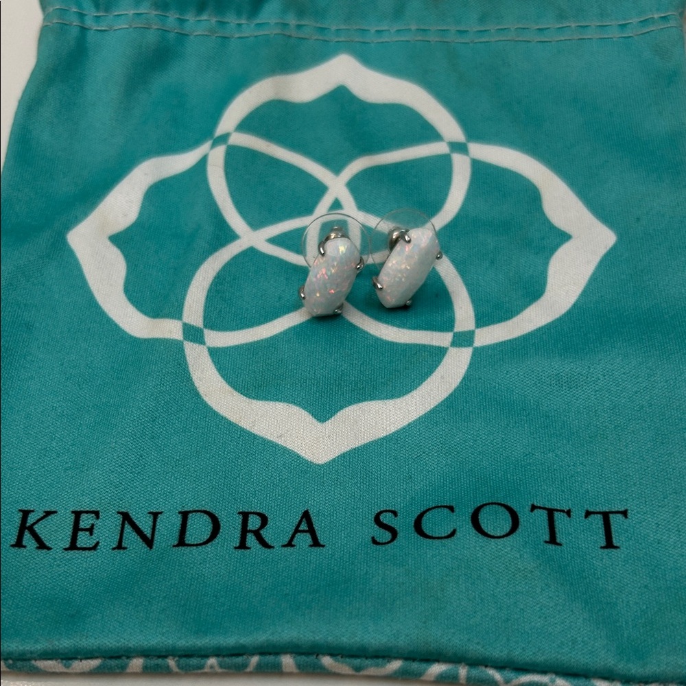 Kendra Scott Iridescent White Earrings